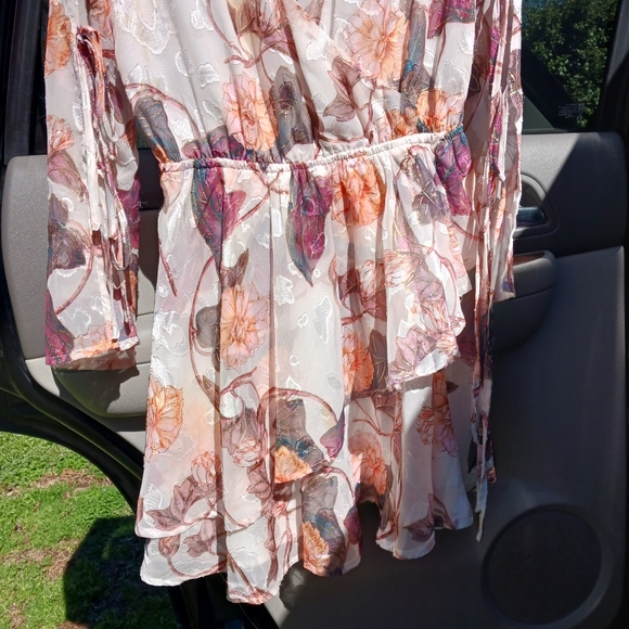 Selfie Leslie Dresses & Skirts - Selfie Leslie Dress